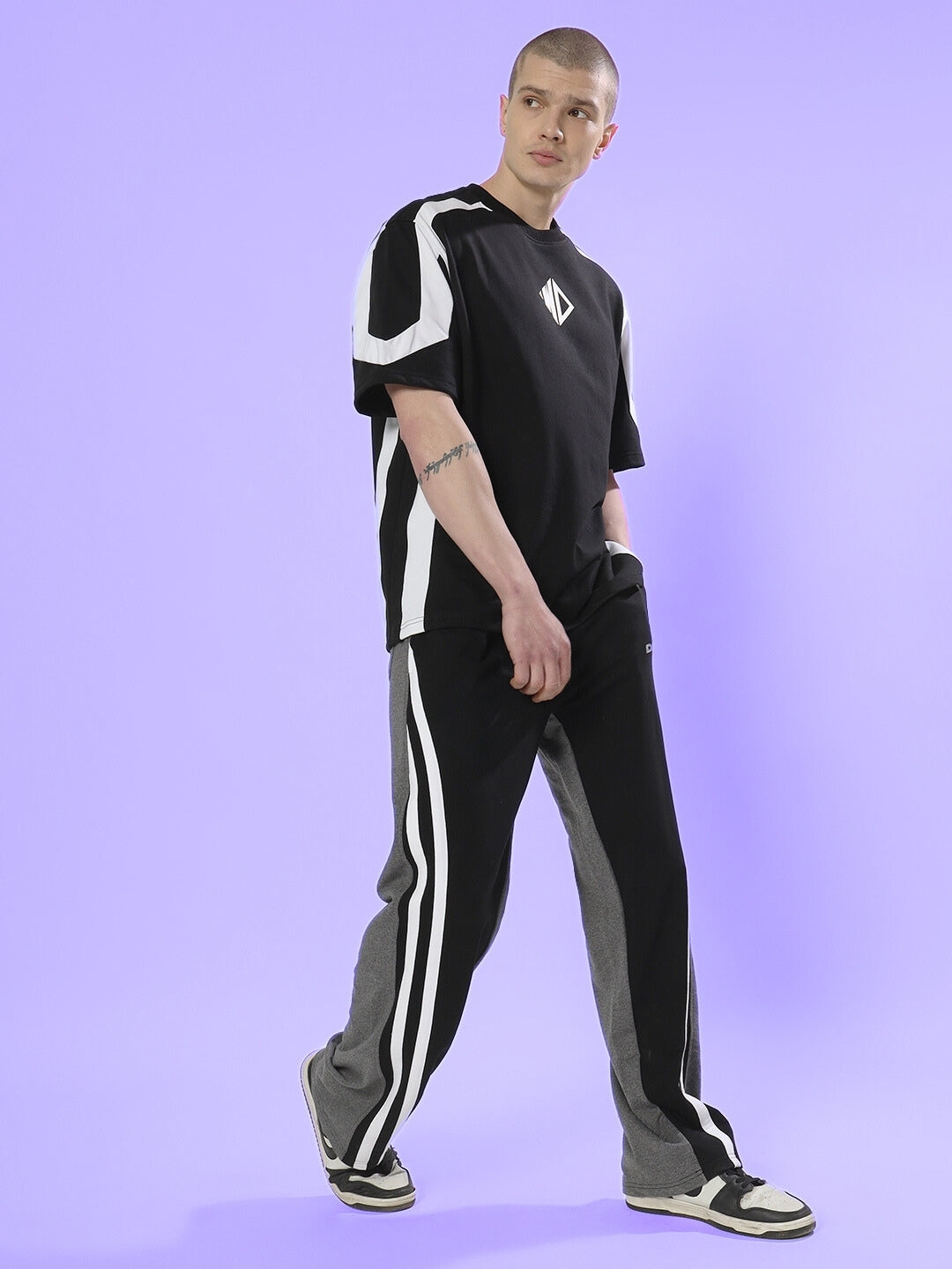 SKATER KOREAN BAGGY JOGGERS (BLACK GREY)