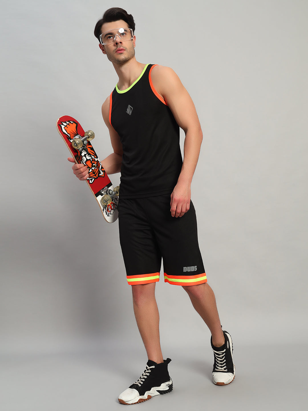 JORDAN REGULAR FIT SHORTS (BLACK)