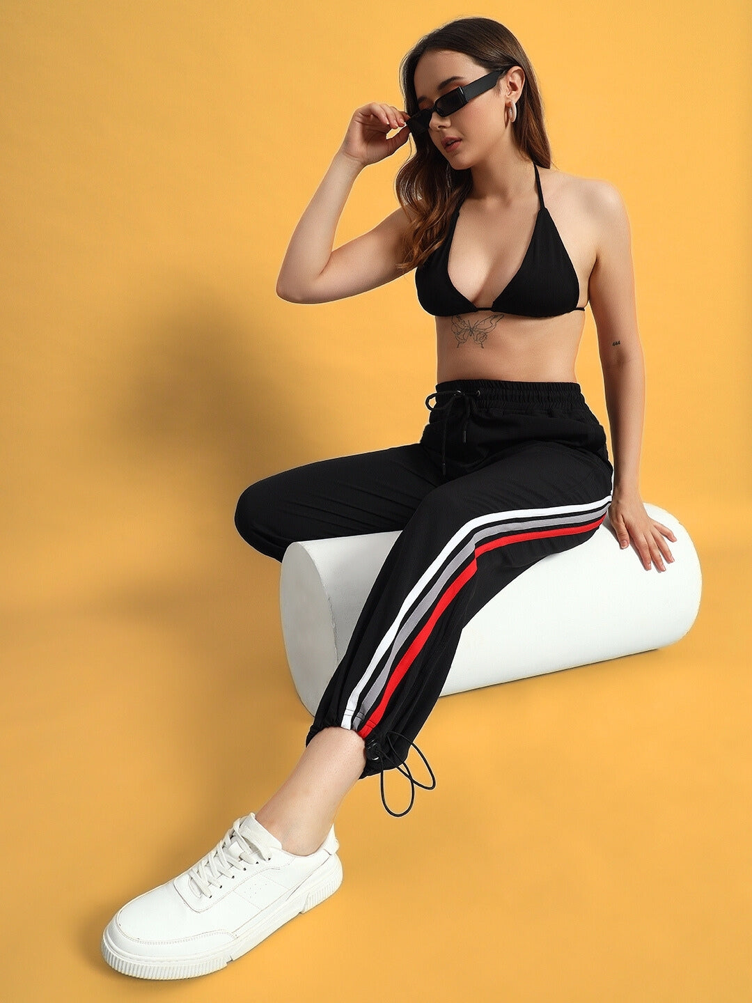 WOMEN'S DOBBIN RELAXED FIT JOGGER (BLACK)