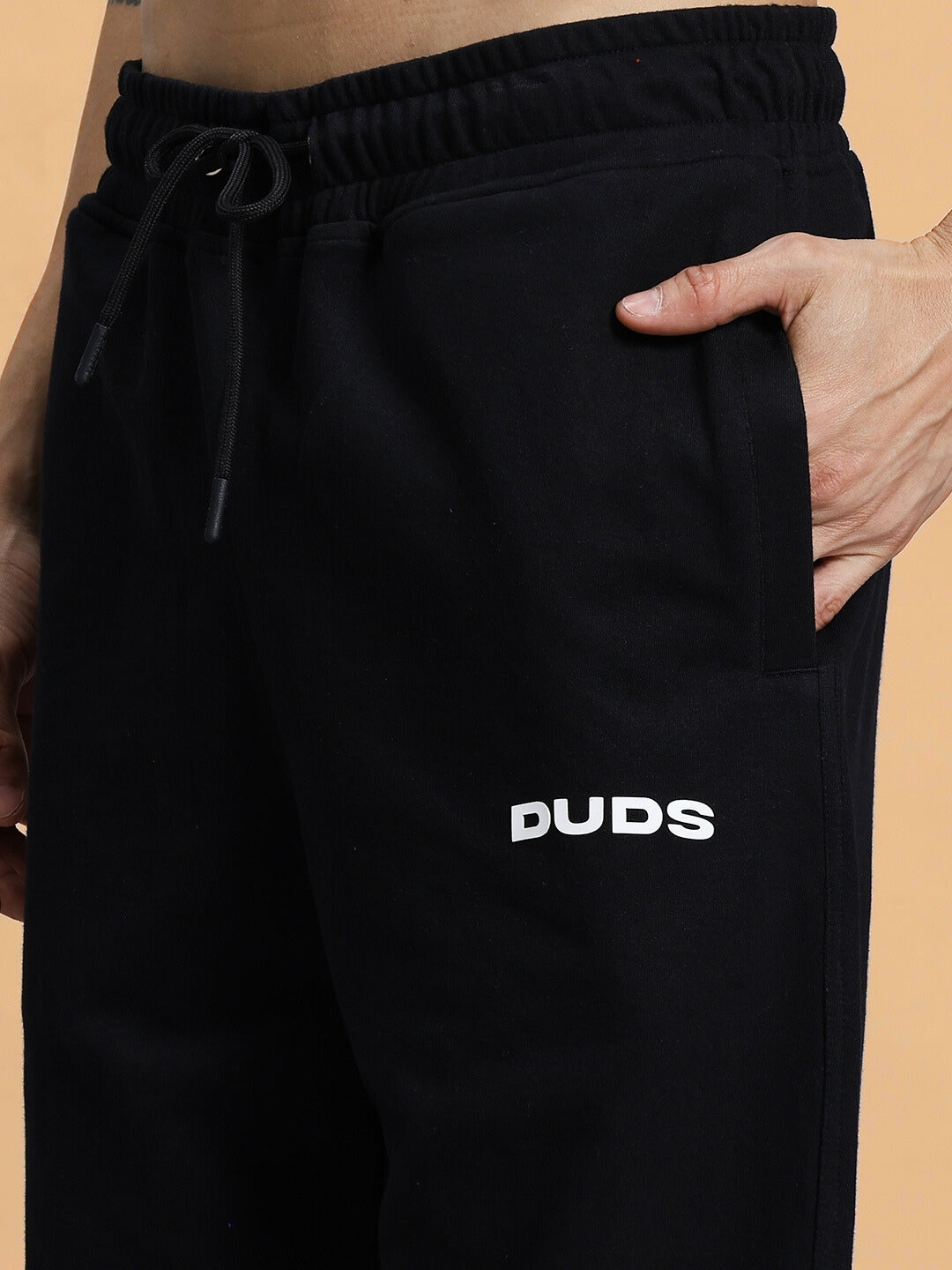 MEGASTAR 2 STRIPE JOGGER (BLACK)
