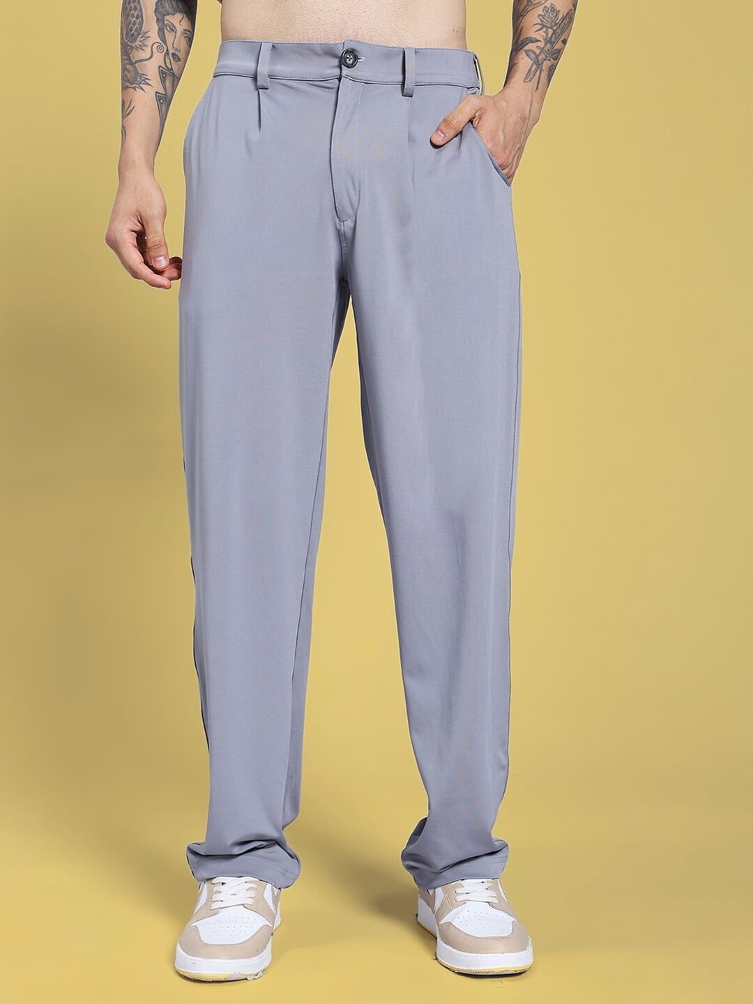 REVOXX RELAXED FIT JOGGER GREY with premium flex-blend fabric, shown on model, perfect for workouts and downtime.