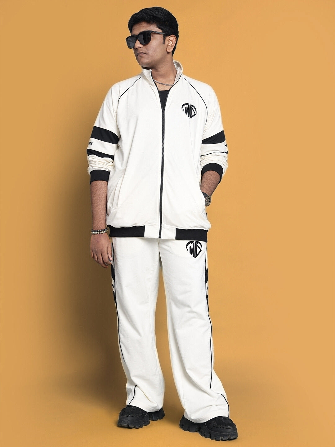 CALEDONIA JACKET (OFF WHITE)