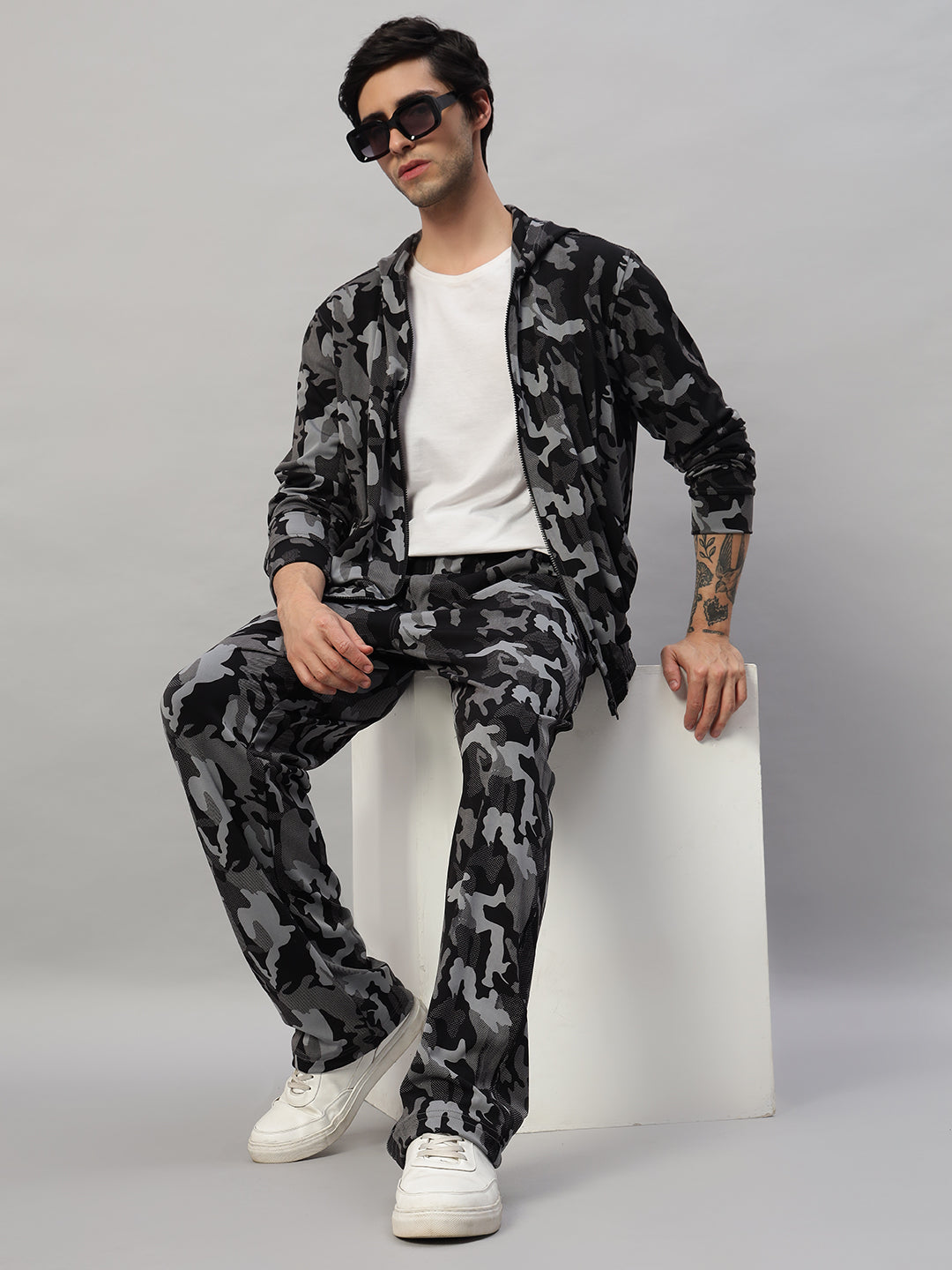 TRENCH RELAXED PANT JOGGER (CAMO NAVY)