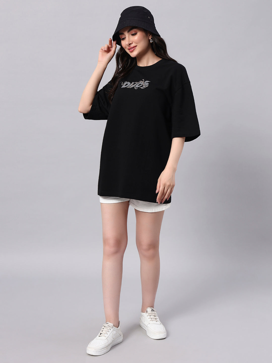WOMEN'S JELVIN OVER-SIZED T-SHIRT (BLACK)