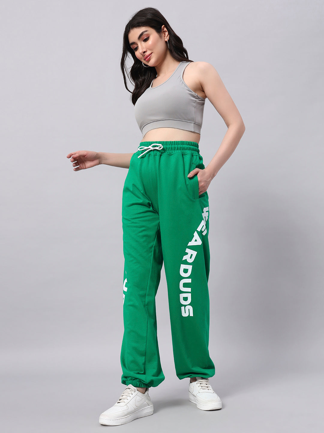 WOMEN'S ELLEN RELAXED FIT JOGGER (GREEN)