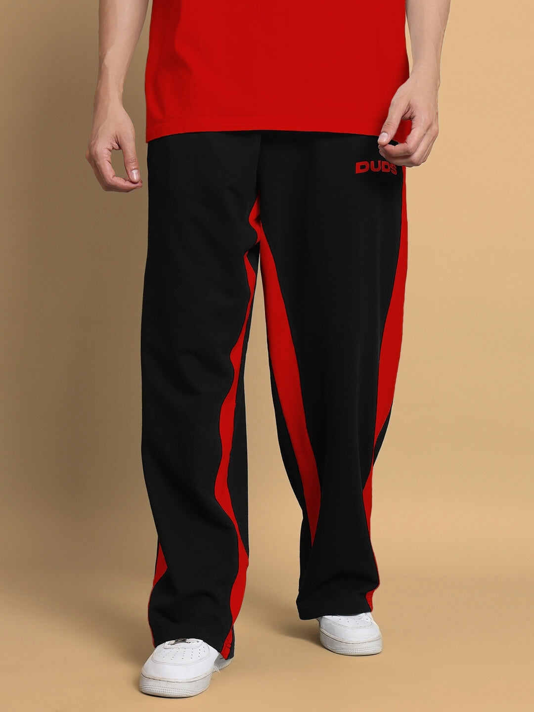 SIDE SEAM BAGGY JOGGERS (BLACK-RED)