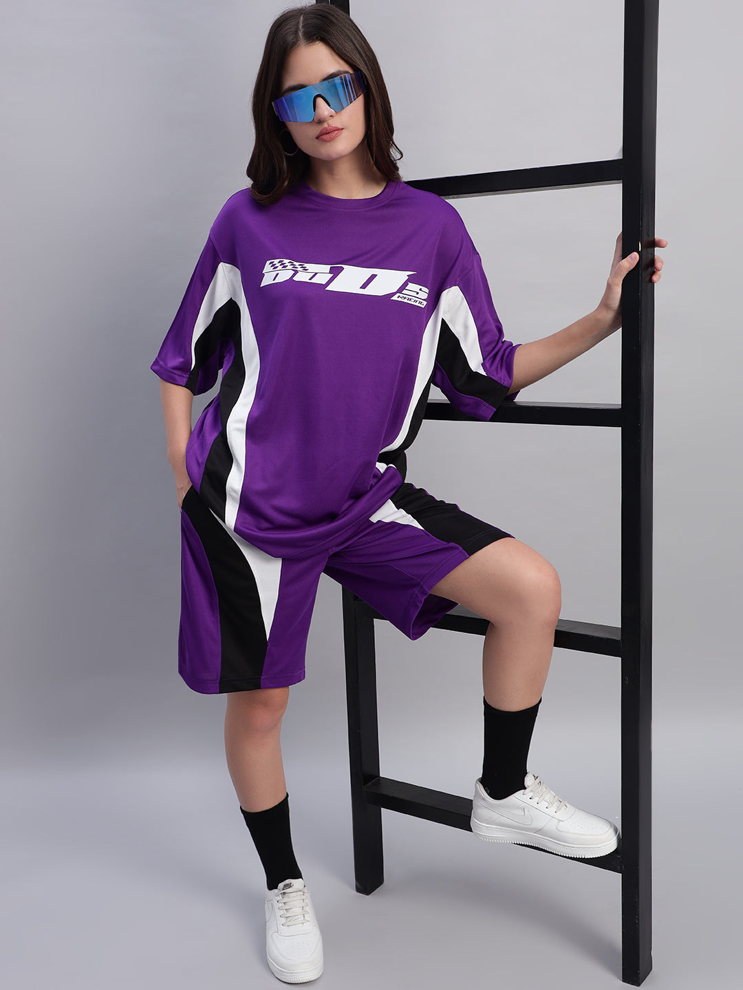 WOMEN'S FIFA OVER-SIZED T-SHIRT (PURPLE)