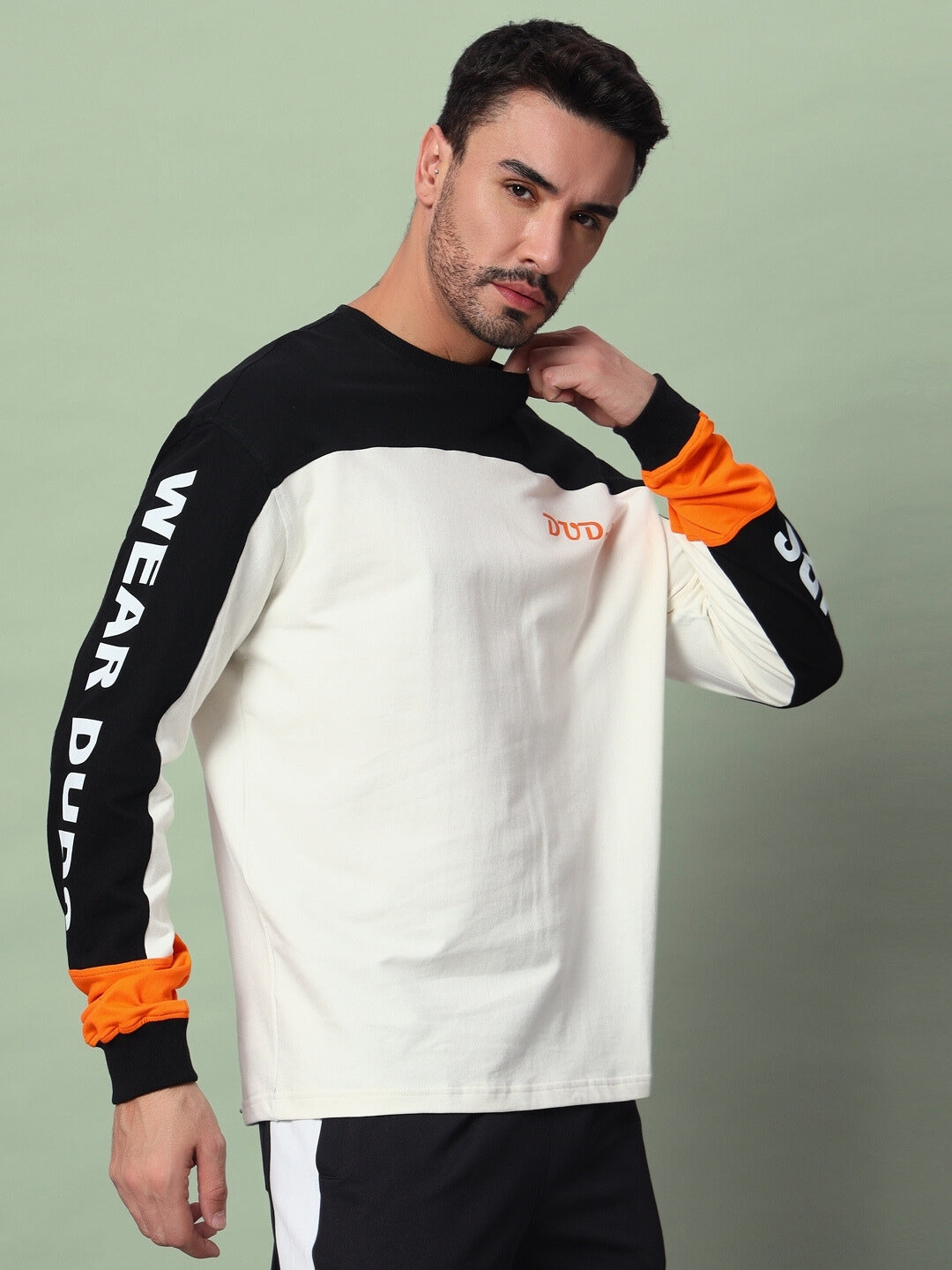 DUDS GEOMETRIC OVERSIZED SWEATSHIRT (BLACK-OFF WHITE)