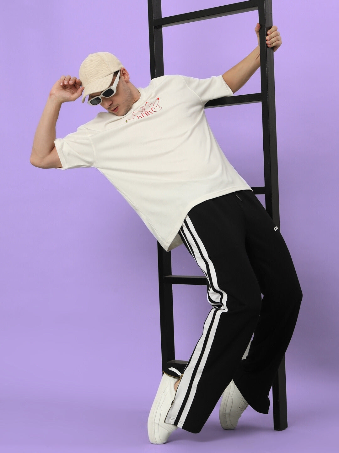AVALON SLIT ZIPPER JOGGERS (BLACK-WHITE)