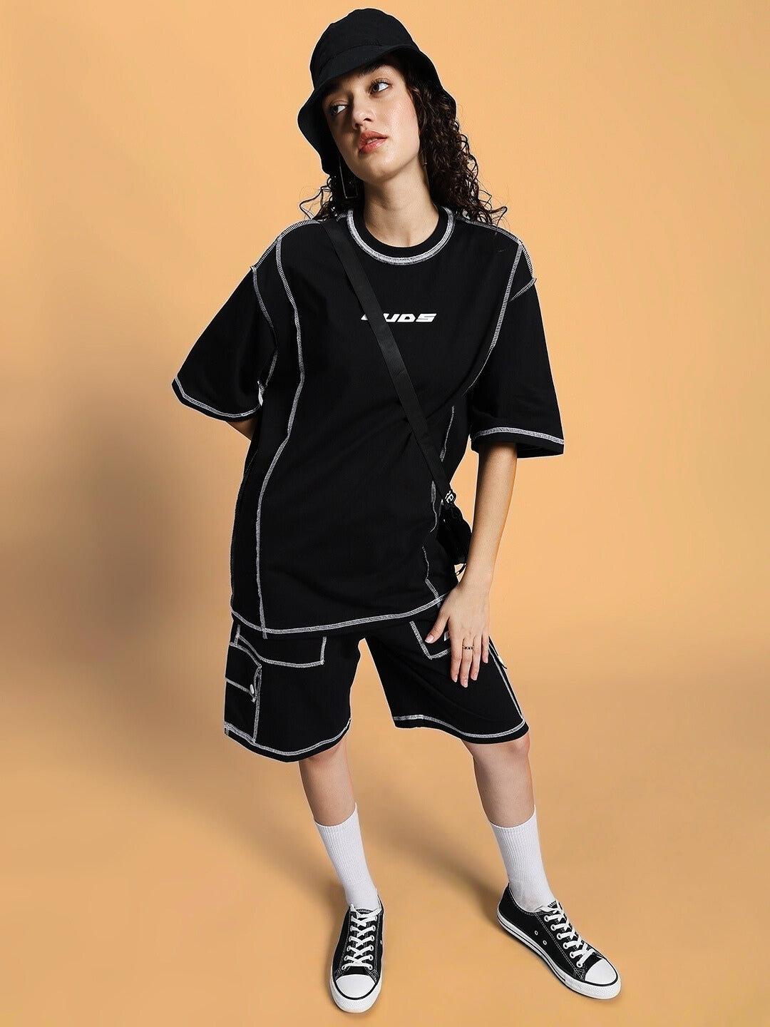 WOMEN'S DYNAMIC REGULAR FIT SHORTS (BLACK)