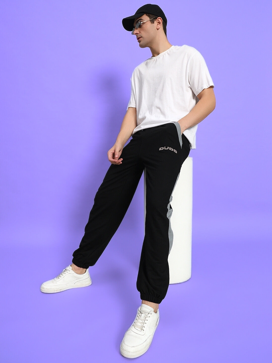 TRACKPOINT BAGGY JOGGERS (BLACK-GREY)