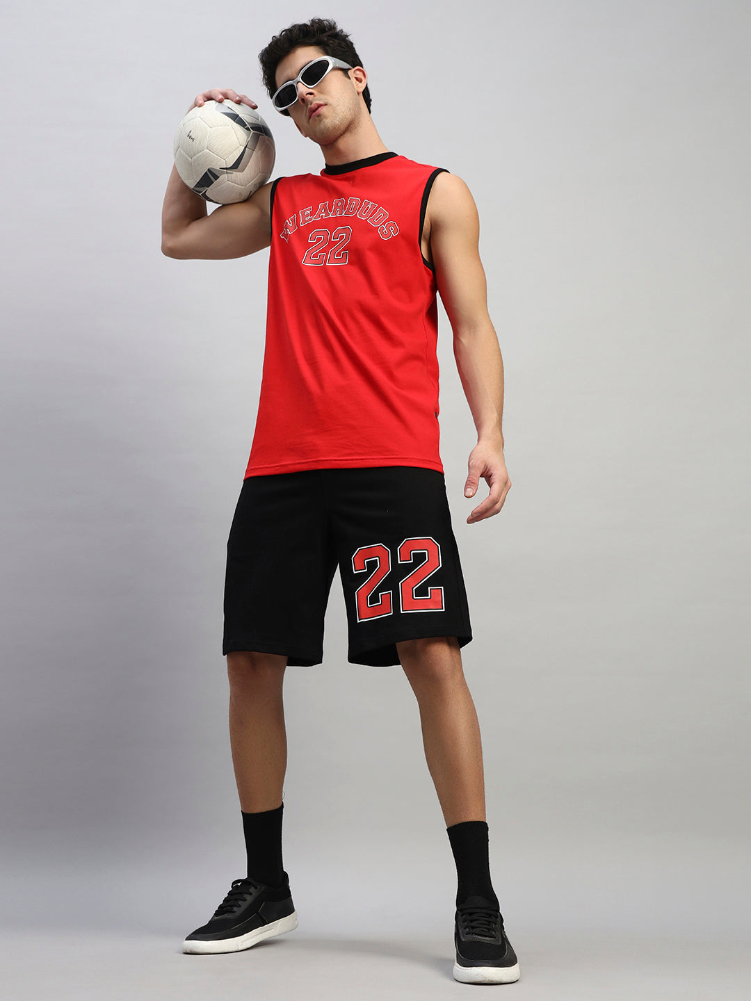 AMIGA REGULAR FIT SHORTS (BLACK)