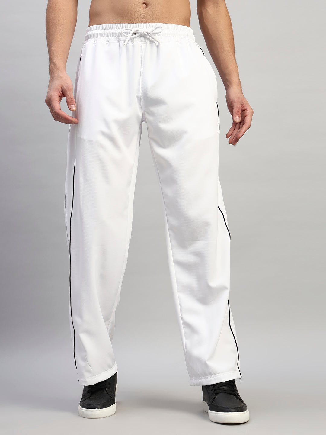 RELIGHT RELAXED-FIT JOGGERS (WHITE)