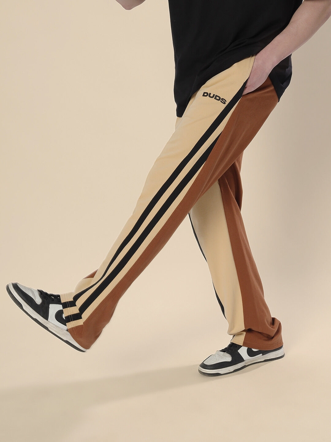 SKATER KOREAN BAGGY JOGGERS (CREAM BROWN)