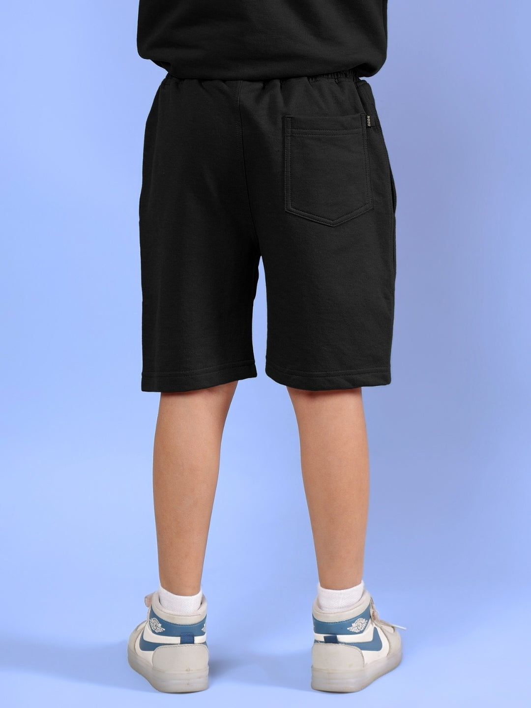 OUTLOOK SHORTS FOR BOYS & GIRLS (BLACK)