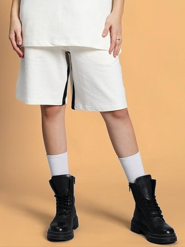 WOMEN'S SPLINTER REGULAR FIT SHORTS (OFF WHITE)