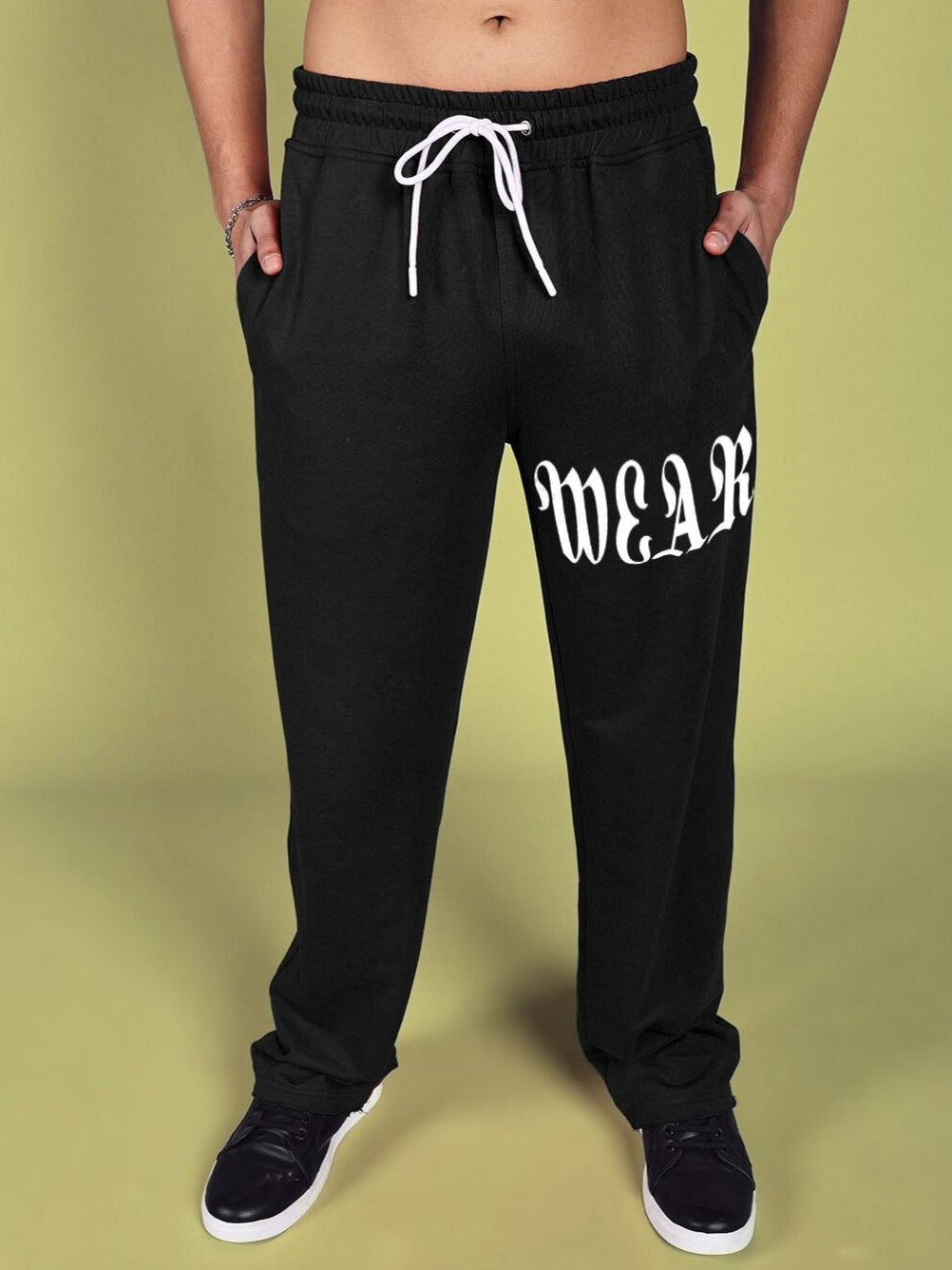 CRIMSON RELAXED FIT JOGGER (BLACK)