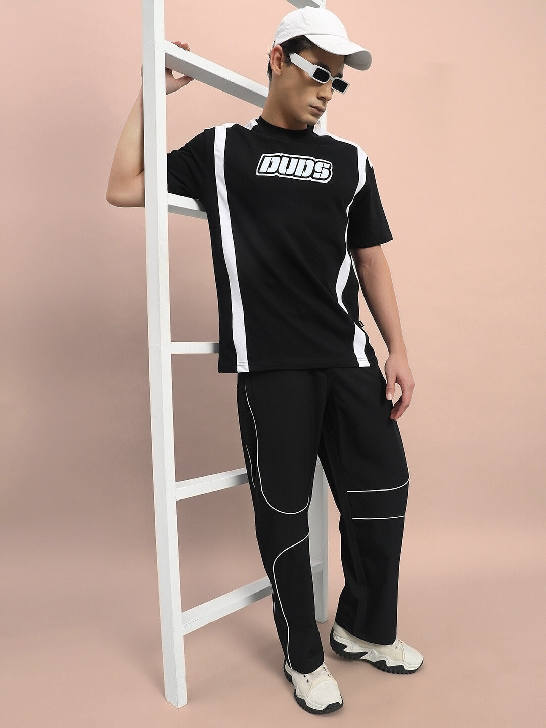 PARABOLIC PARACHUTE CARGO PANTS (BLACK)