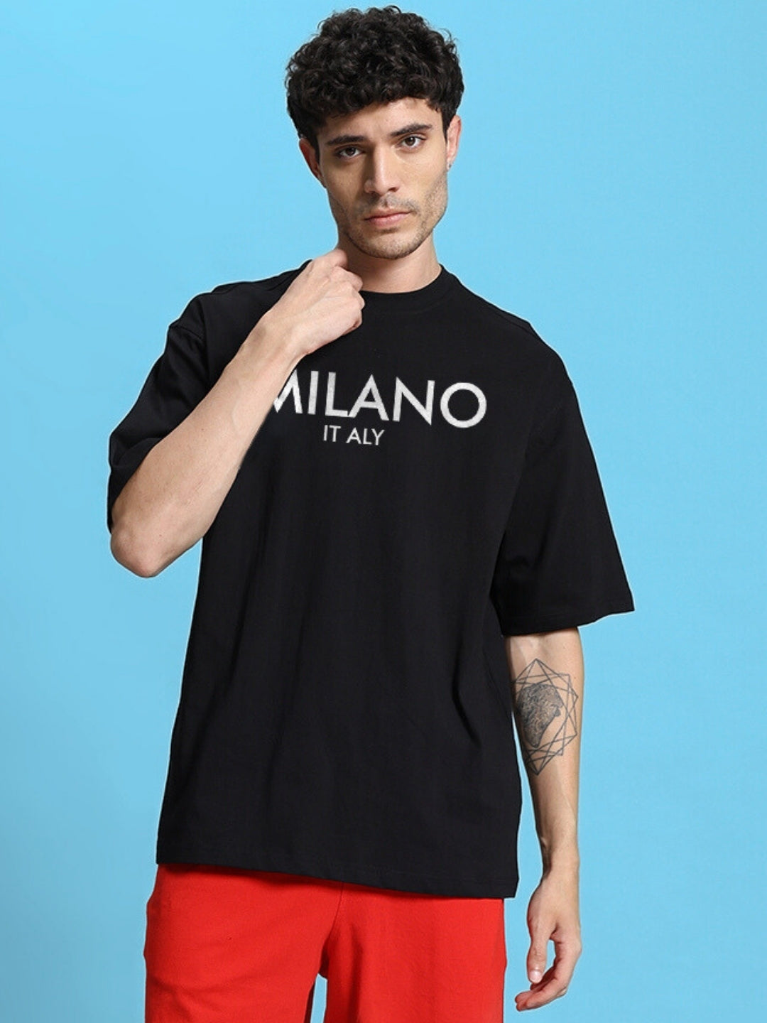 ACRO OVERSIZED T-SHIRT (BLACK)