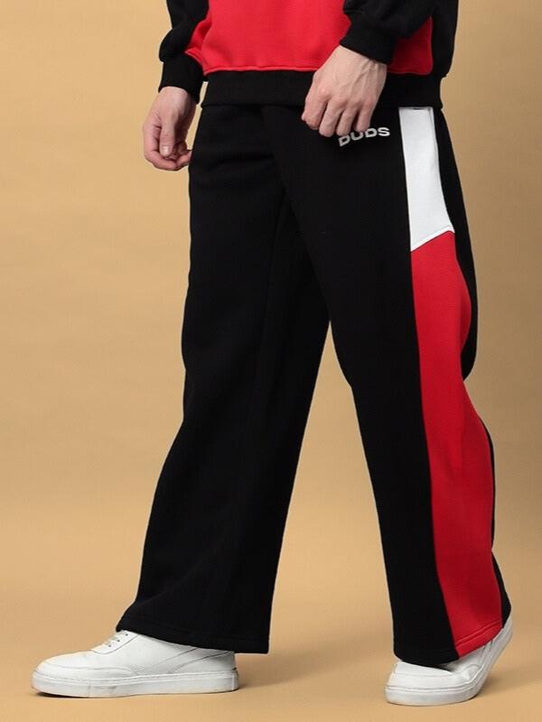 WD Fervid Colorblock Fleece Cargo Pant in Black with Red and White design, featuring a comfortable fit and trendy style.