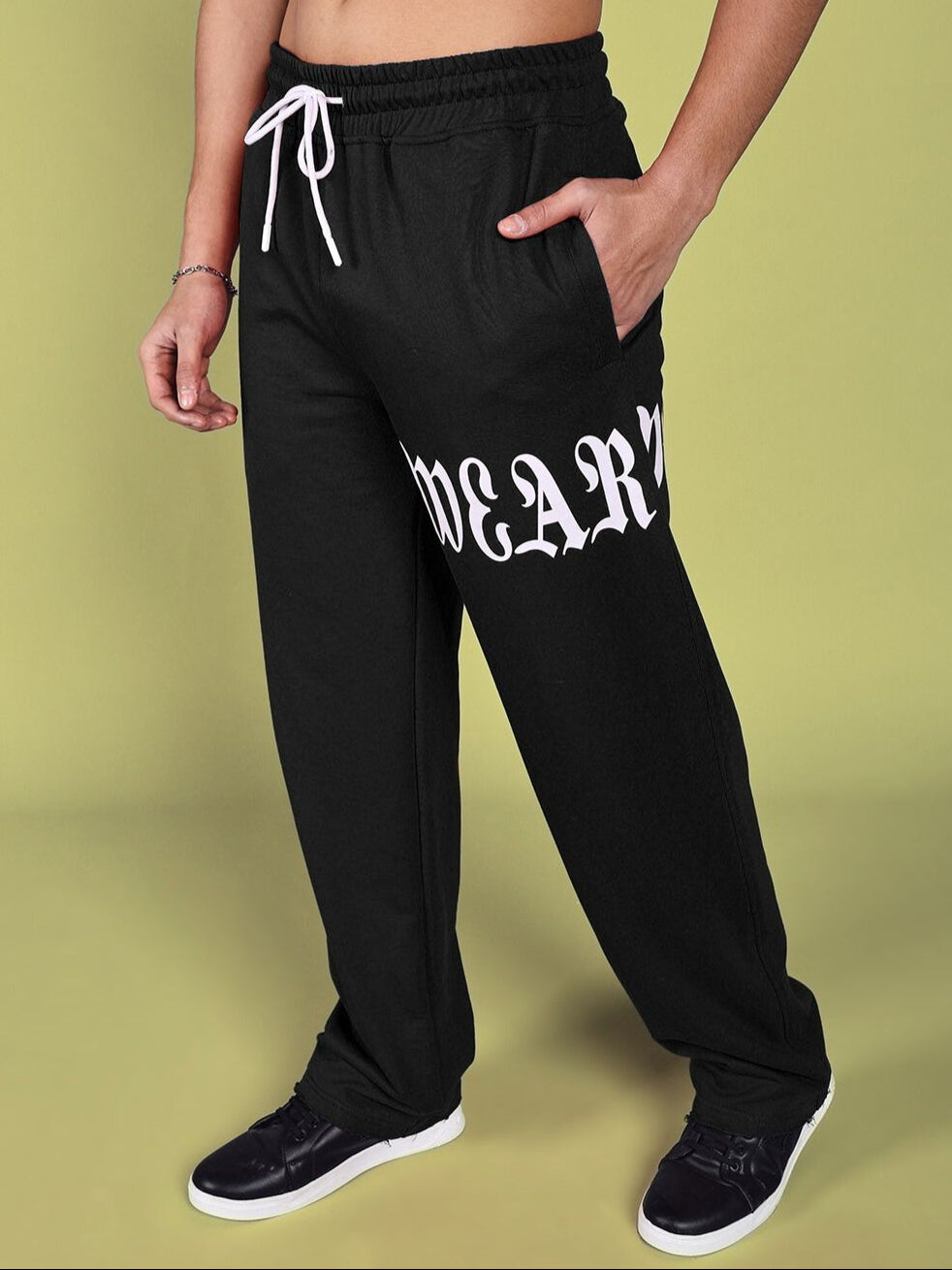 CRIMSON RELAXED FIT JOGGER (BLACK)