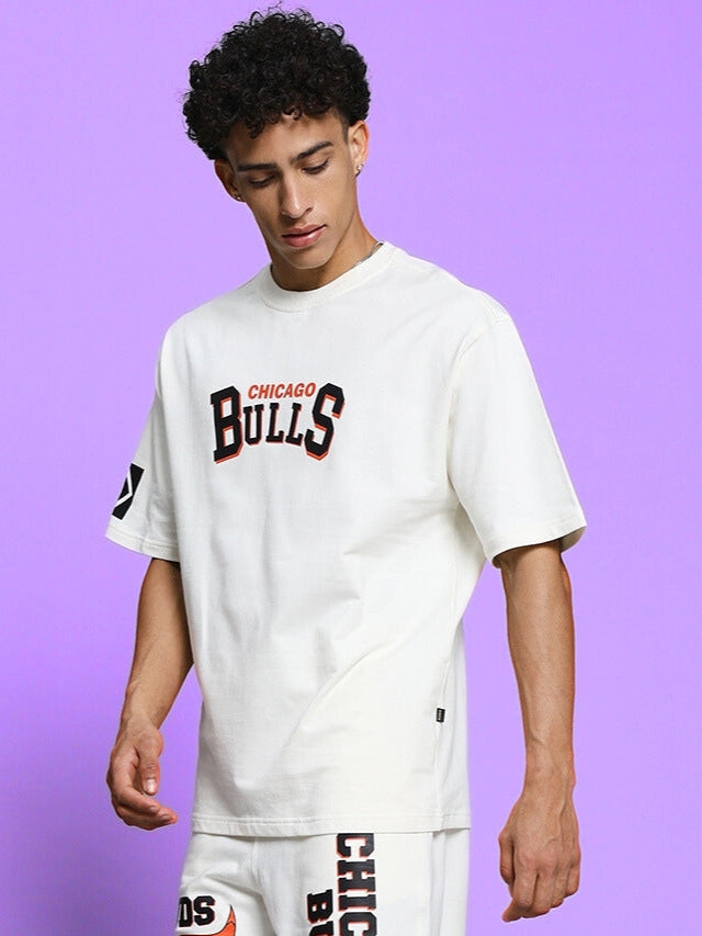 BLAZE BULLS PRINT OVER-SIZED T-SHIRT (OFF WHITE)