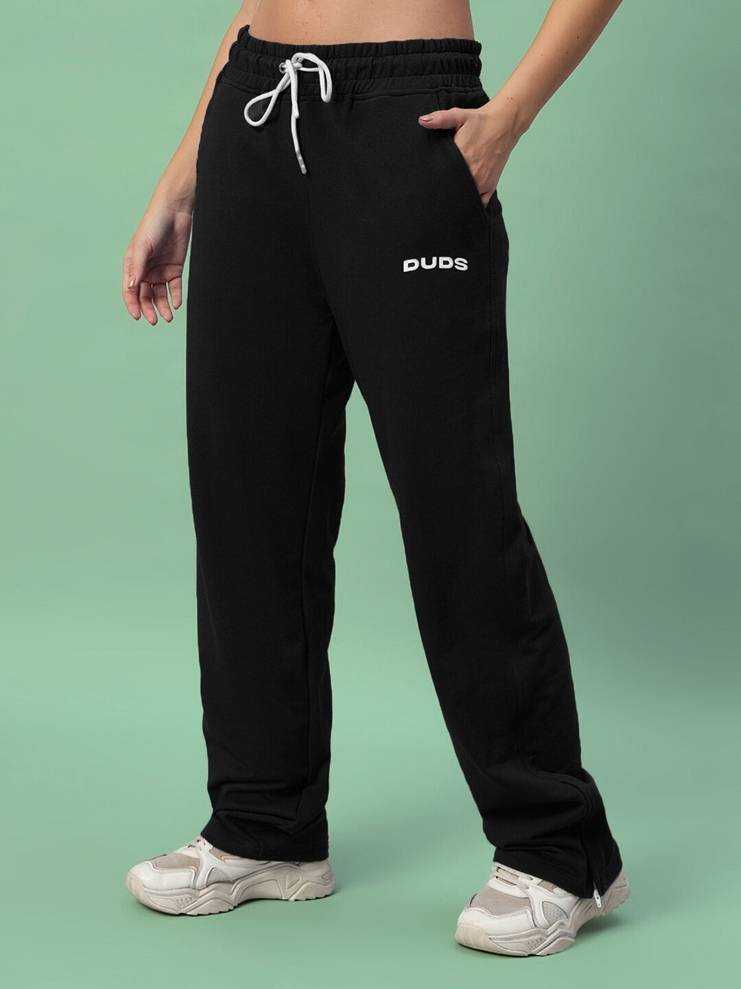 WOMEN'S HERSHEY SIDE SLIT JOGGERS (BLACK)