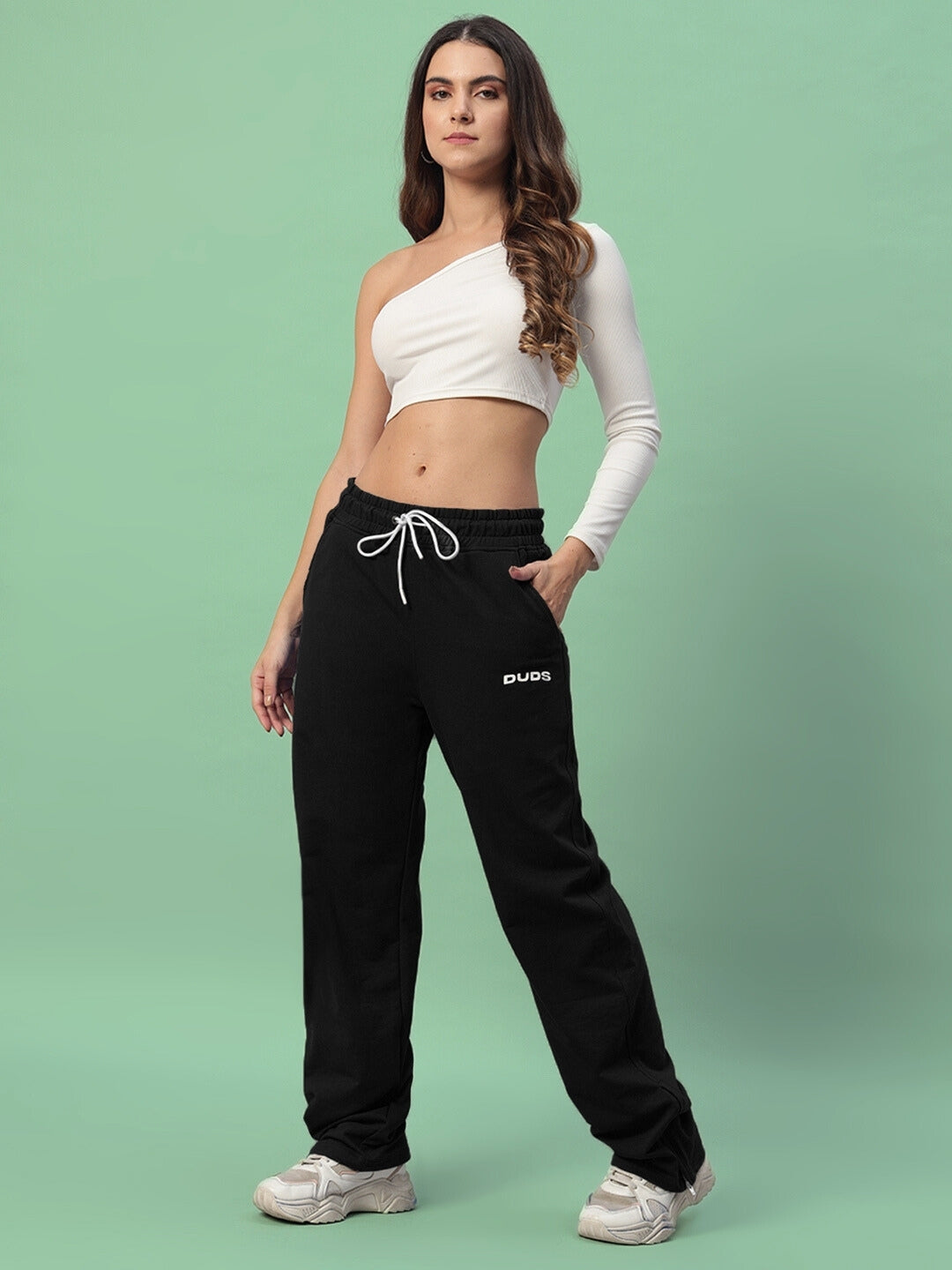 WOMEN'S HERSHEY SIDE SLIT JOGGERS (BLACK)