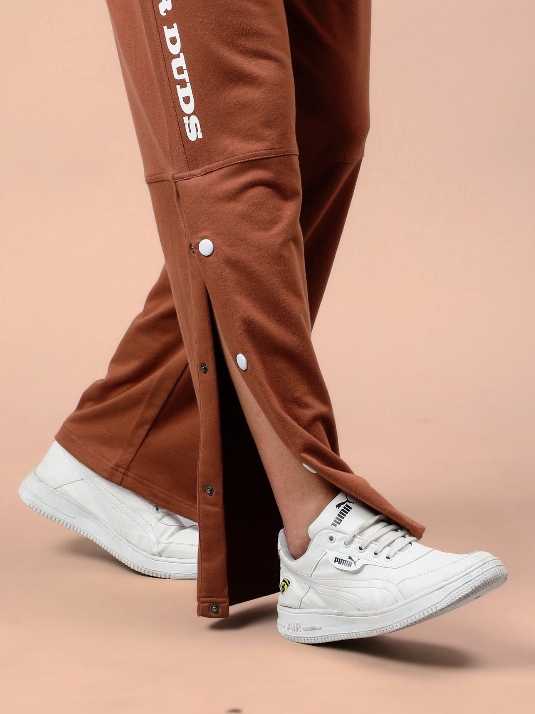 DUDS RACER JOGGERS (BROWN)