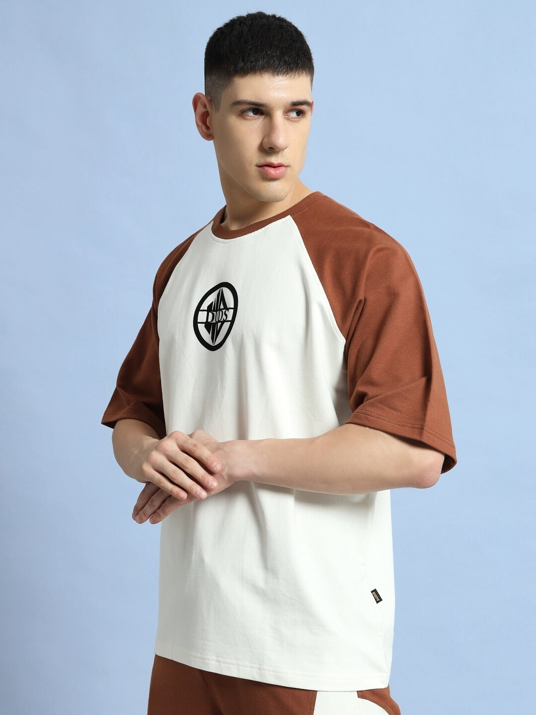 Chestnut Raglan Blocked Oversized T-Shirt (Off White-Brown)
