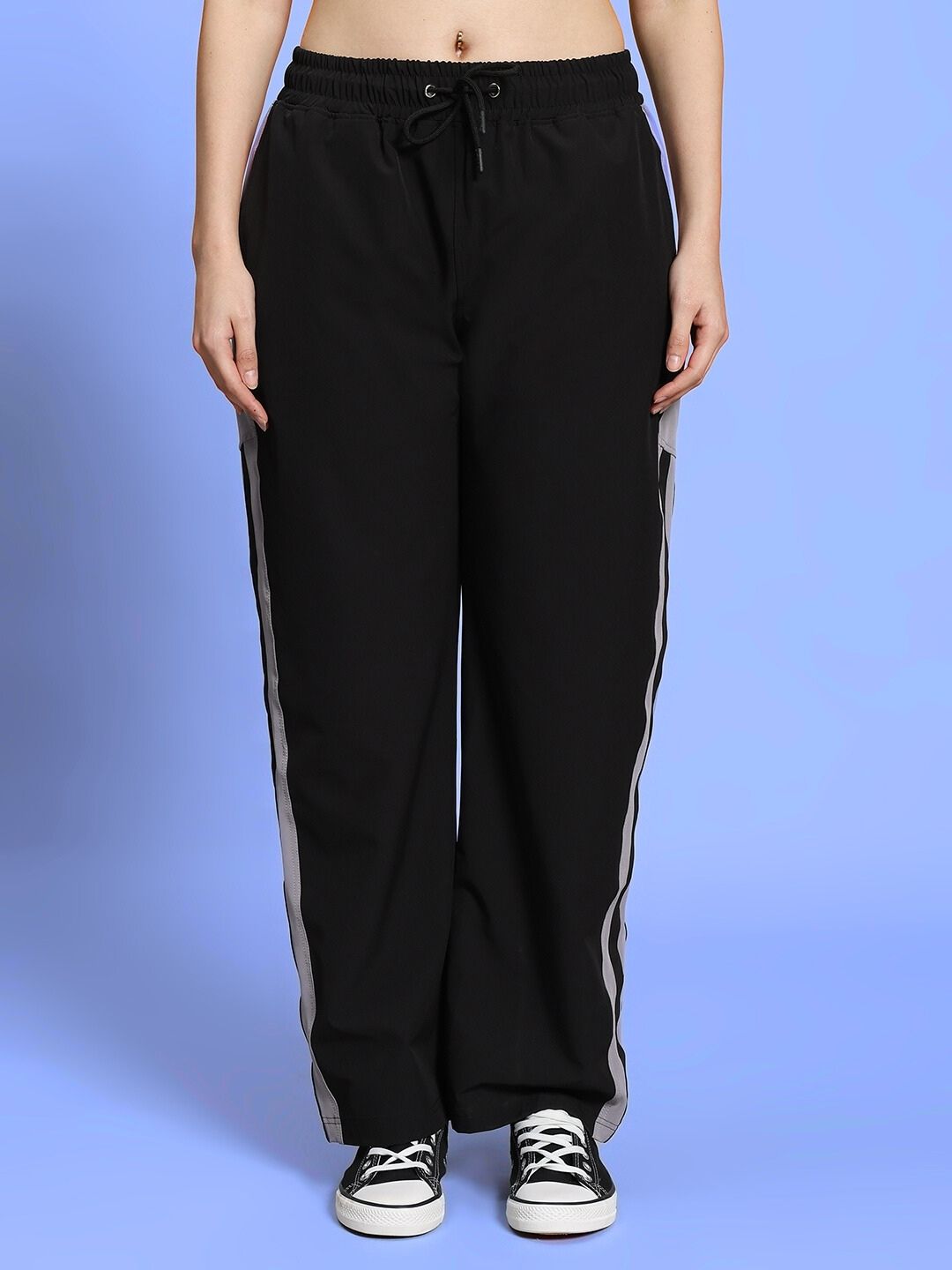 WOMEN'S MORGAN RELAXED FIT CARGO PANT (BLACK)