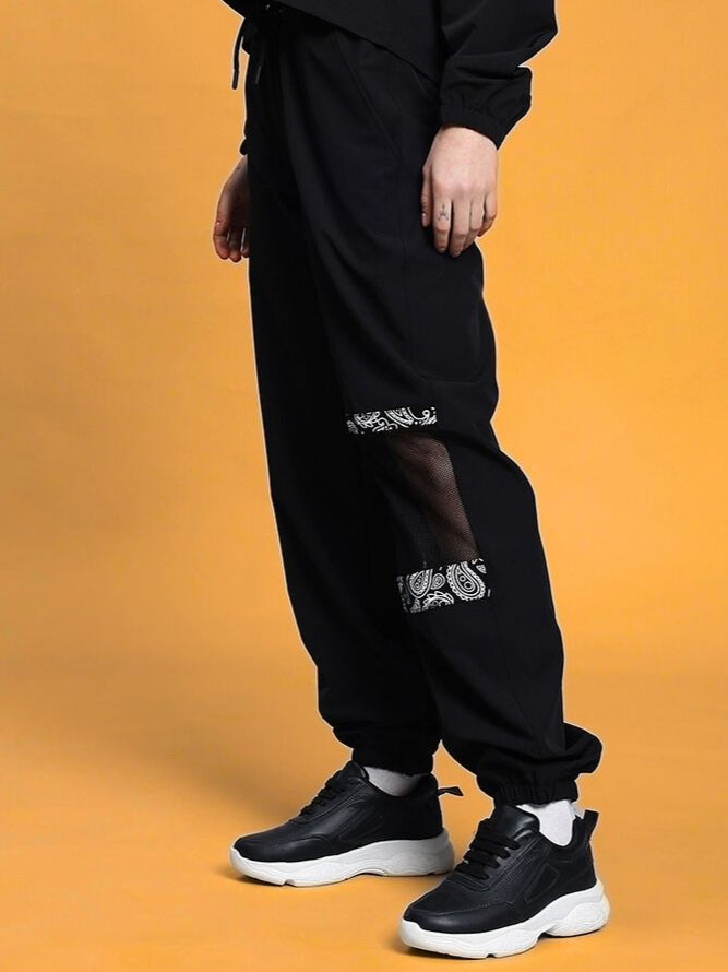 WOMEN'S YESMIN RELAXED FIT CARGO PANT (BLACK)