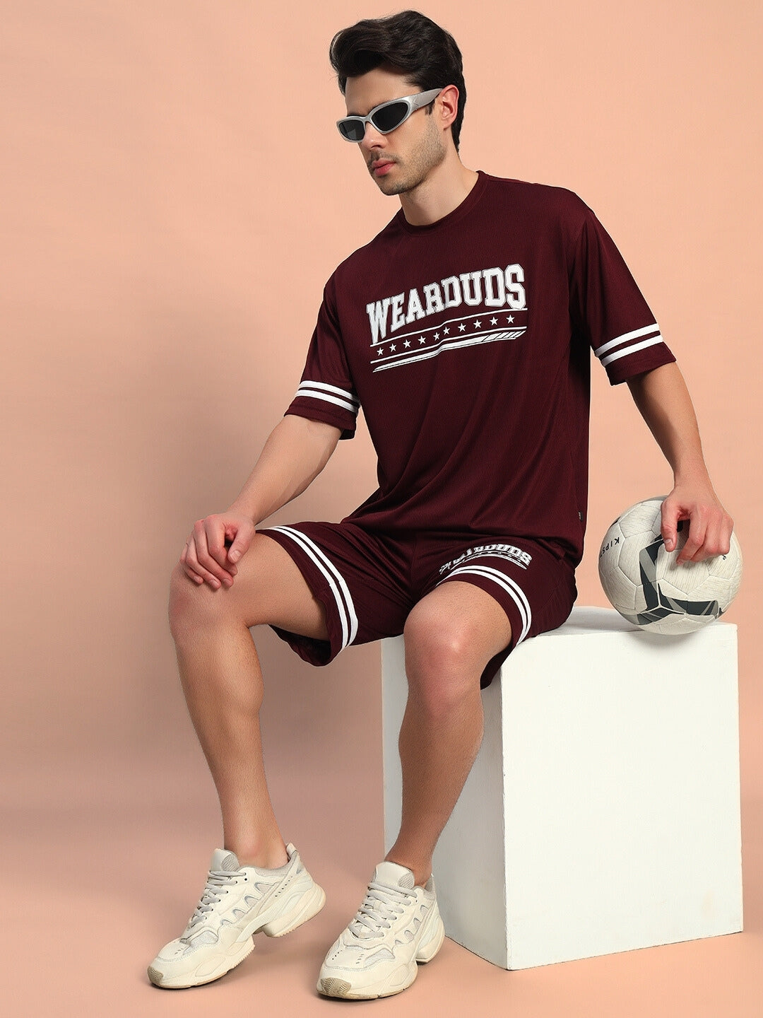GROOVY REGULAR FIT SHORTS (WINE)