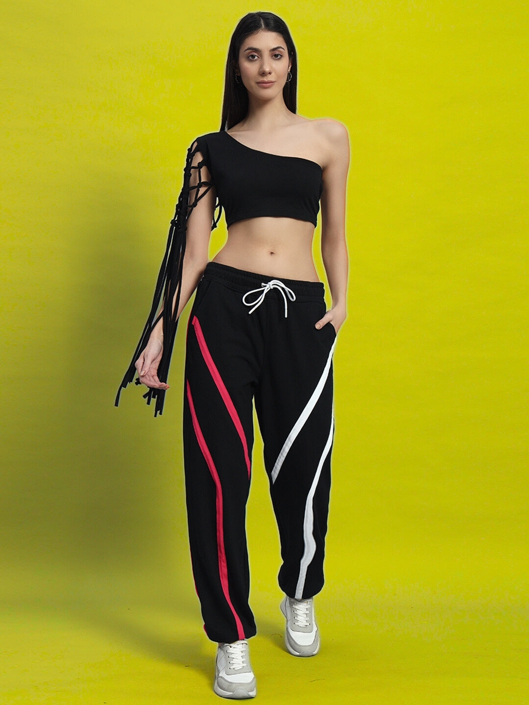 WOMEN'S MACRAME CROP TOP (BLACK)