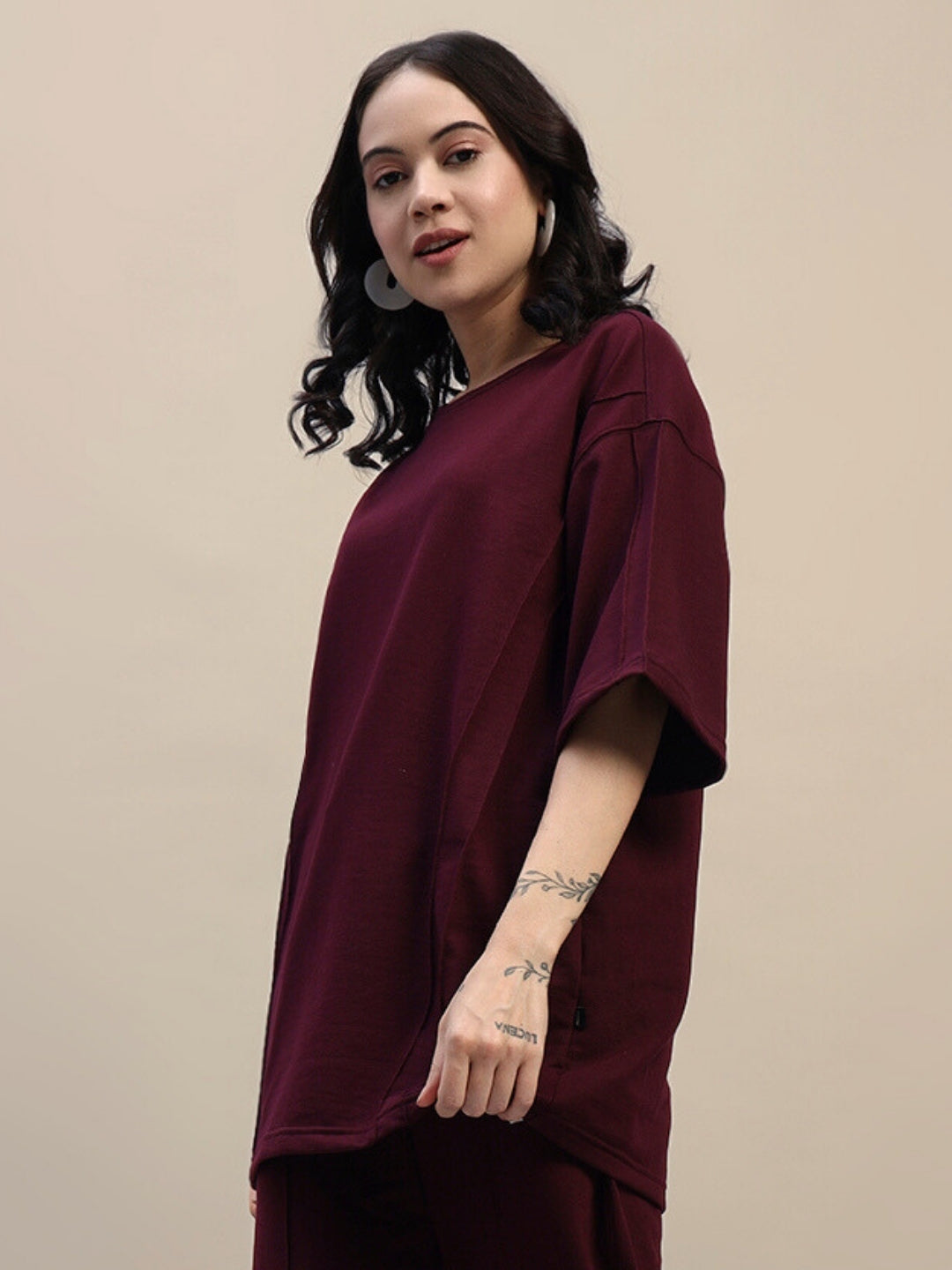 WOMEN'S SUPERIOR OVER SIZED T-SHIRT (MAROON)