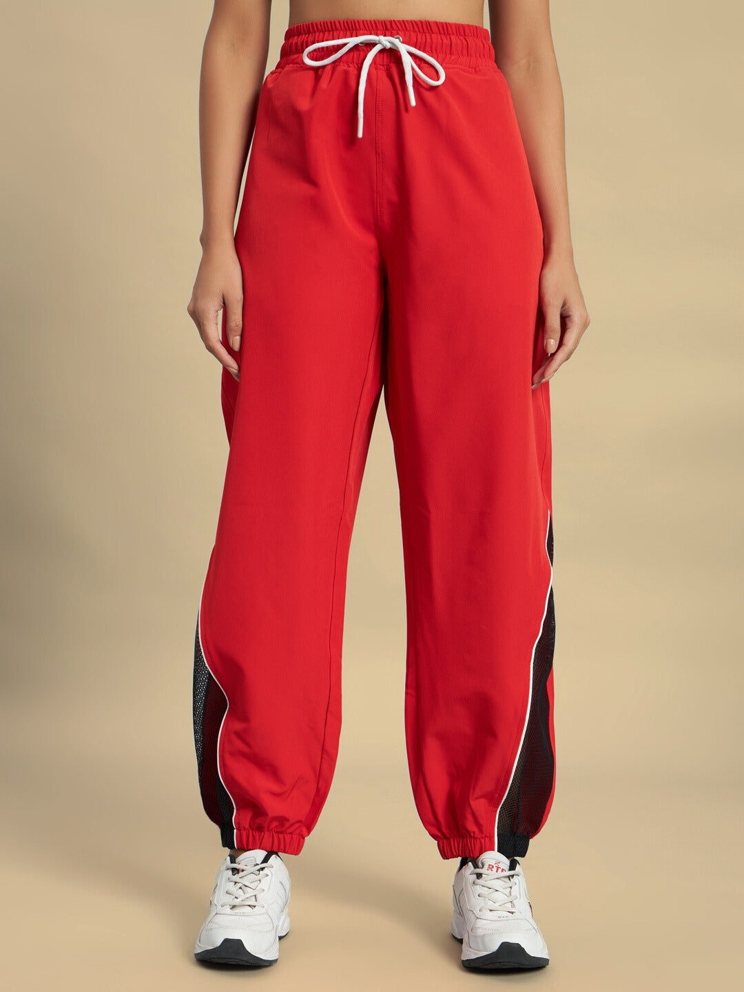 WOMEN'S PLEXUS JOGGERS (RED)