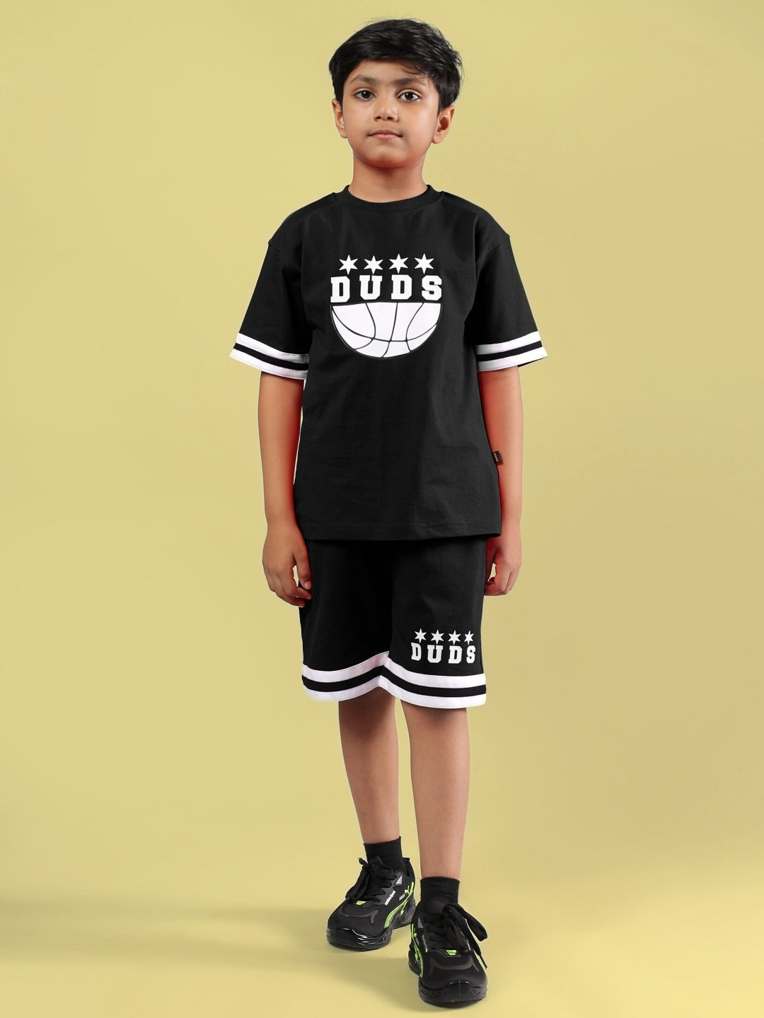 DIGGIN SHORTS FOR BOYS & GIRLS (BLACK)