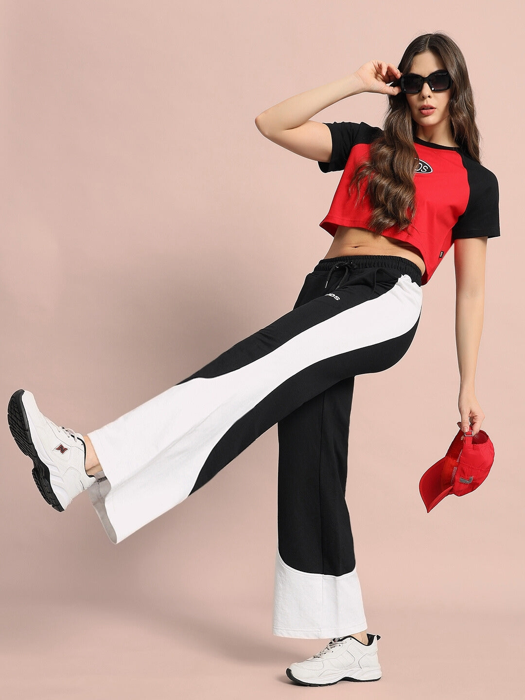 WOMEN'S HURTLE BAGGY JOGGERS (BLACK-WHITE)