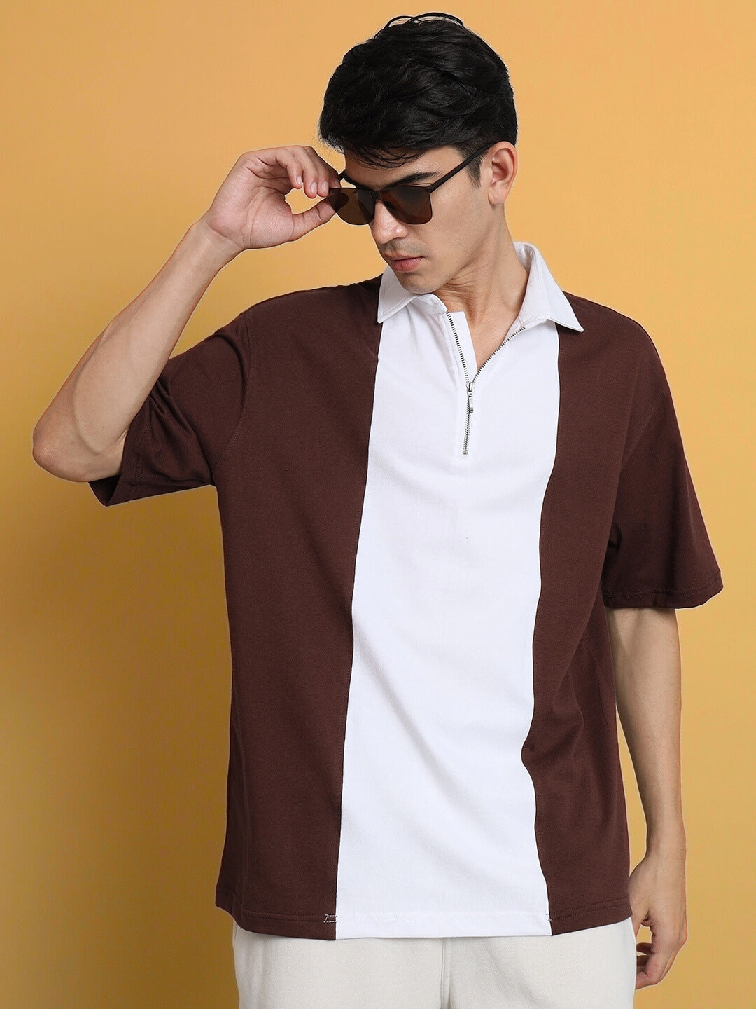 CONTRAST POLO OVERSIZED ZIPPER T-SHIRT (BROWN-WHITE)