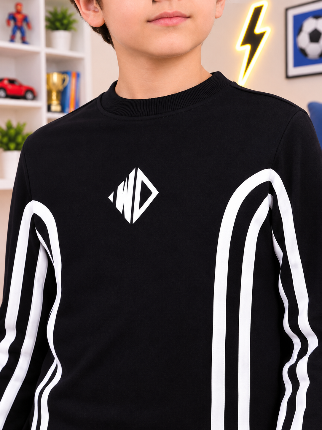 OUTLOOK STRIPE SWEATSHIRT FOR BOYS AND GIRLS BLACK