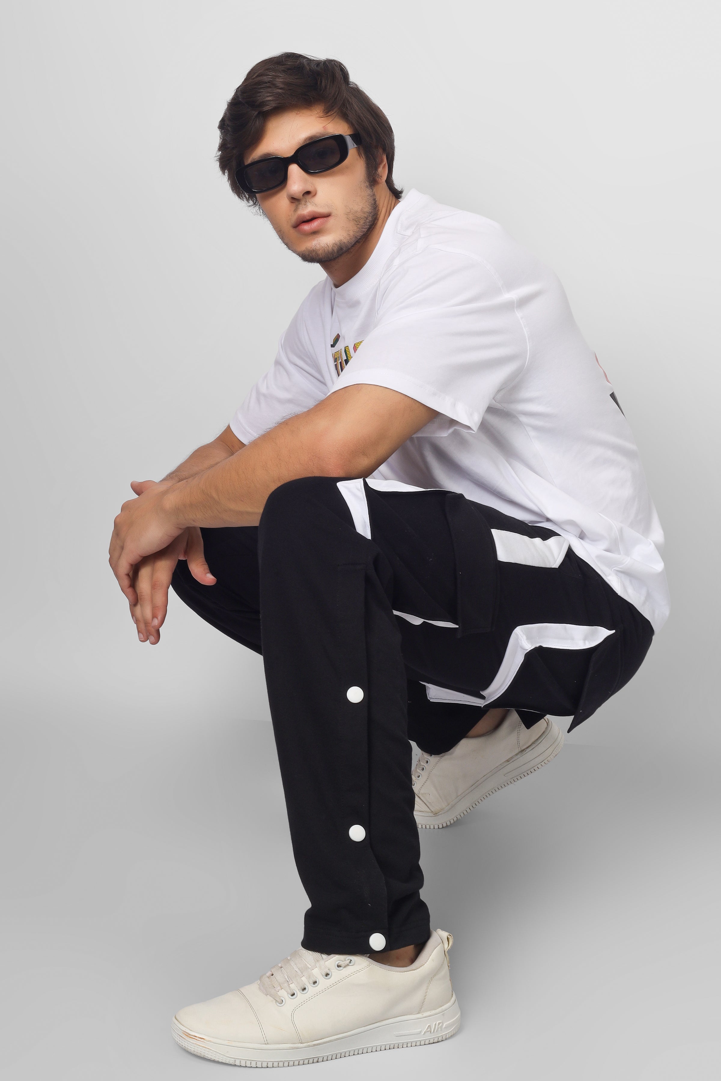6 Pocket Cargo Pant Black & White Highlighter - Wearduds