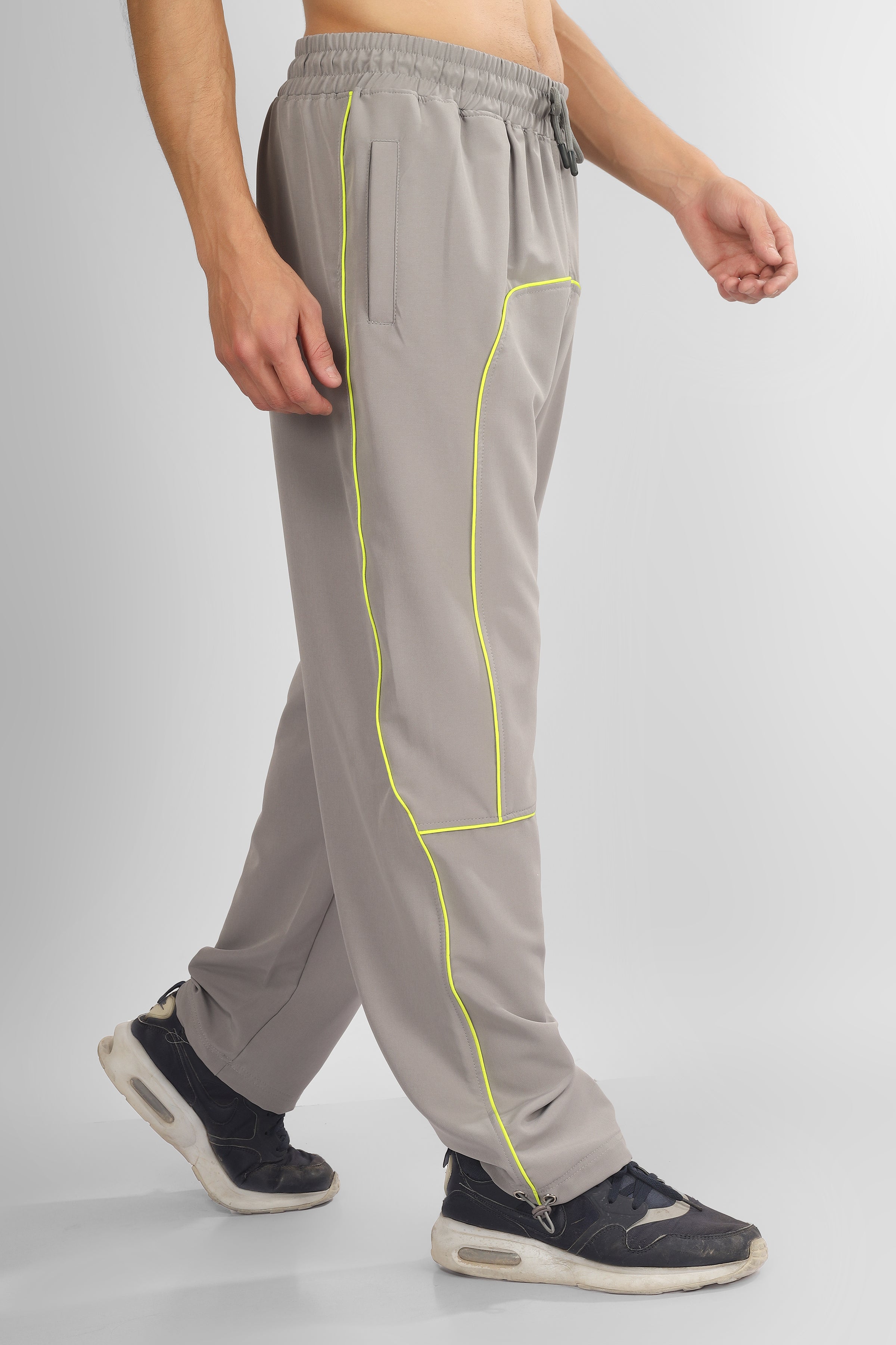 SCOOP PARACHUTE CARGO PANTS (GREY)