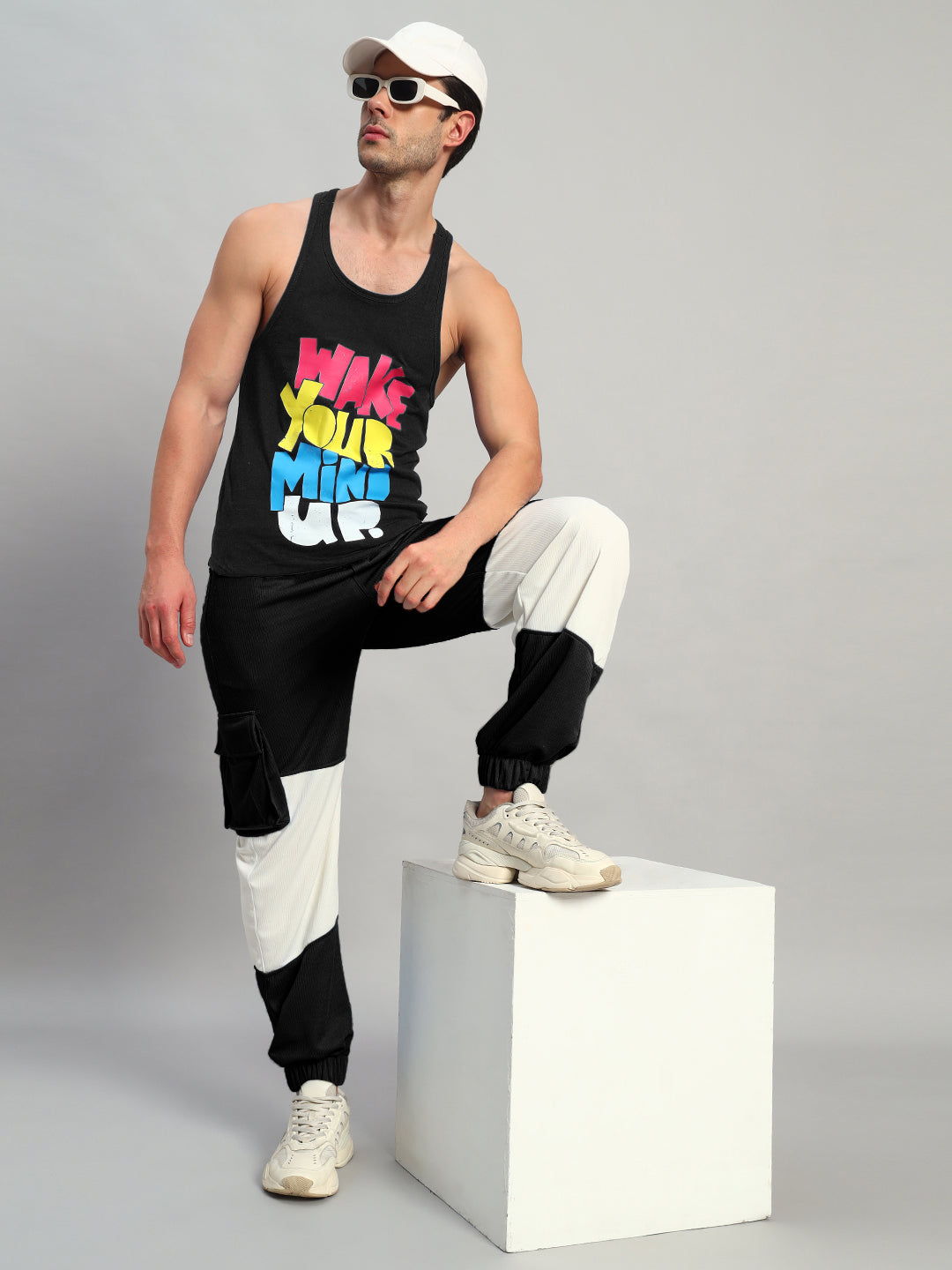 RADIANT RELAXED FIT JOGGERS (BLACK WHITE)