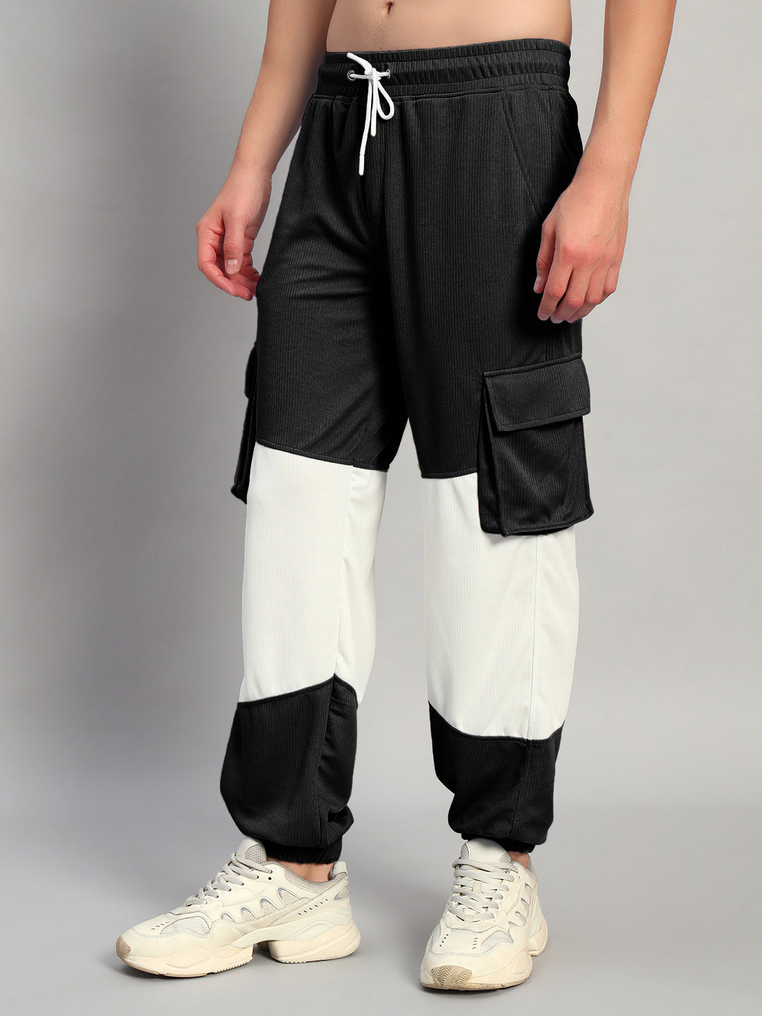 RADIANT RELAXED FIT JOGGERS (BLACK WHITE)