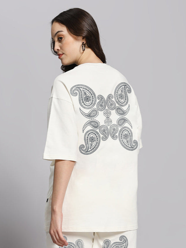 WOMEN'S MESSI PAISLEY PRINT OVER-SIZED T-SHIRT (OFF WHITE)