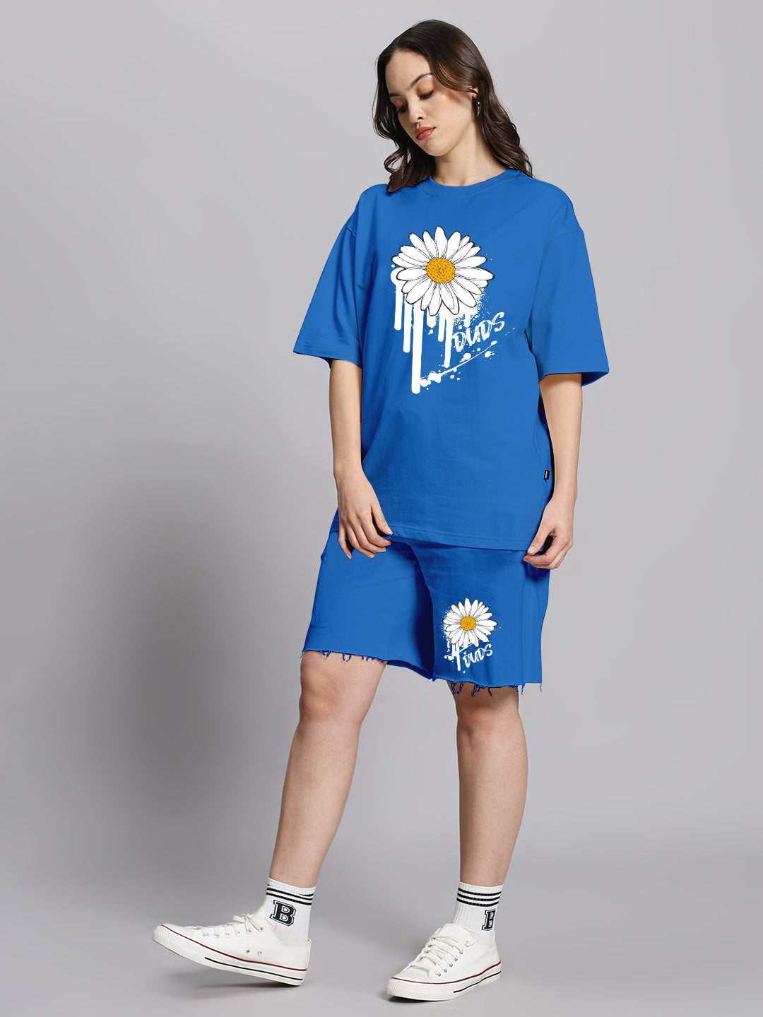 WOMEN'S HELIANTHUS OVER-SIZED T-SHIRT (BLUE)