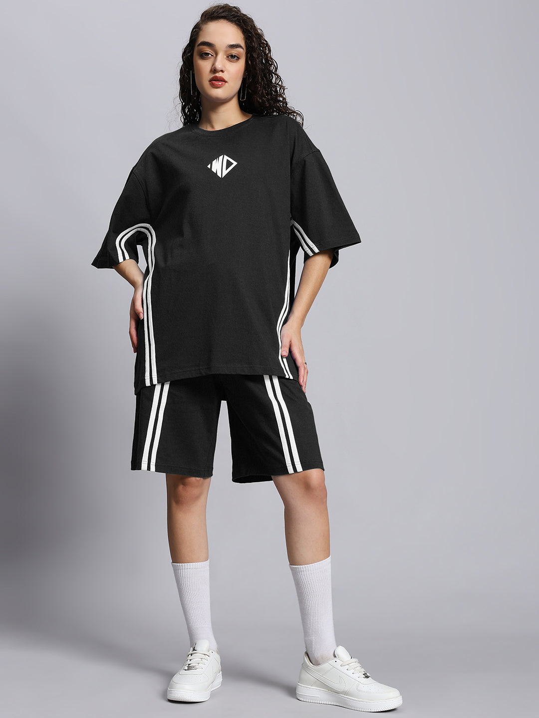 WOMEN'S OUTLOOK SUMMER CO-ORD SHORTS SET (BLACK)