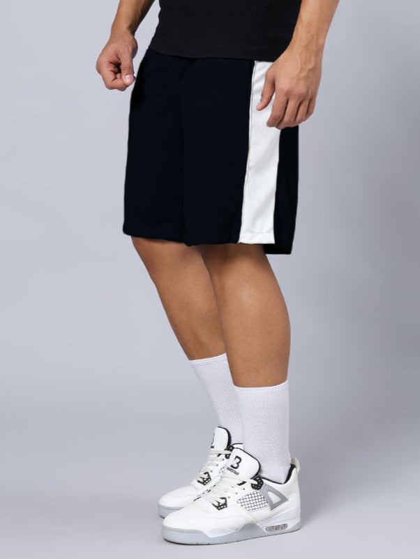 CRUNCH REGULAR FIT SHORTS (BLACK)