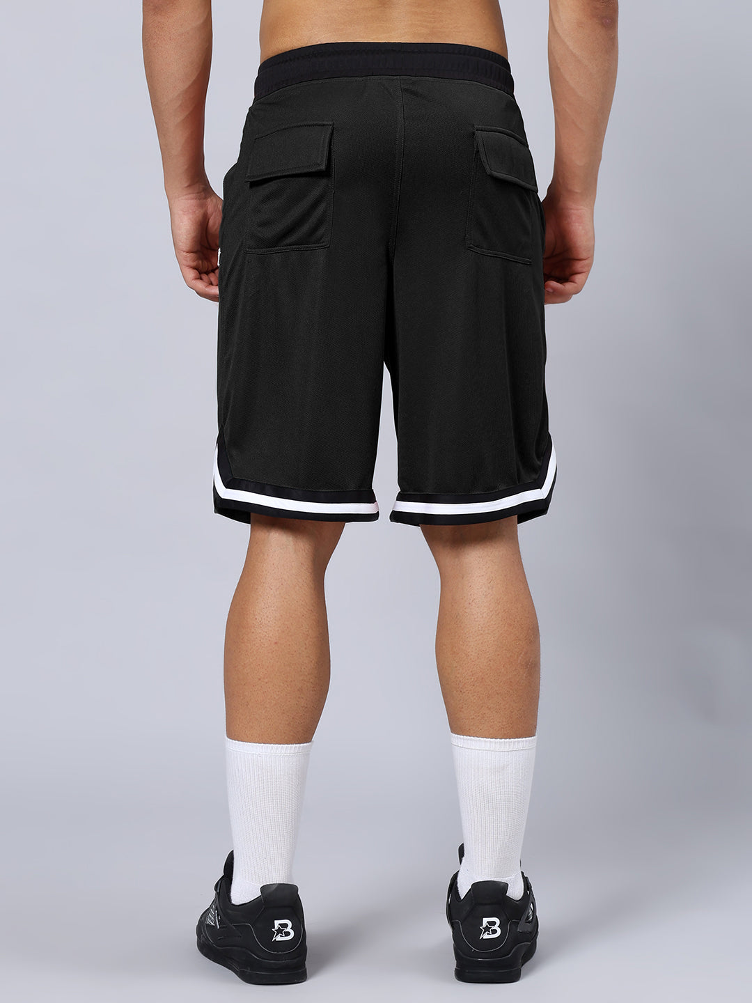 CHRONIC REGULAR FIT SHORTS (BLACK)