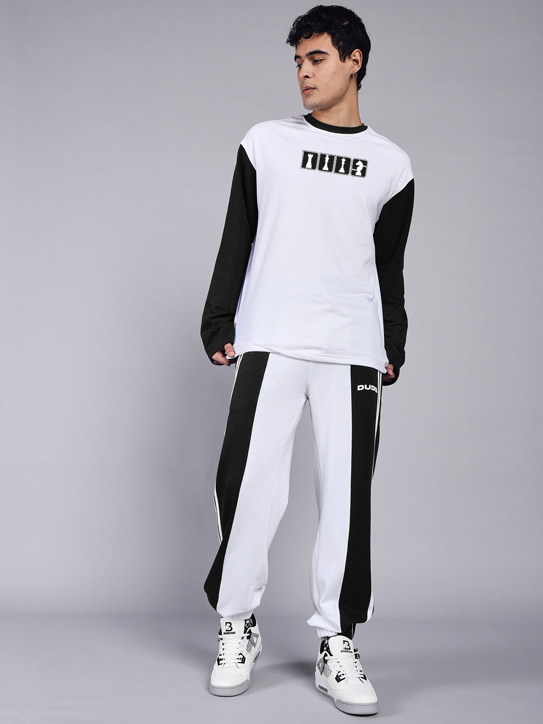 BALMY RELAXED FIT JOGGER (WHITE-BLACK)